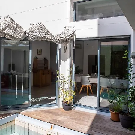 Hébergement de vacances Centre, Maison Avec Piscine *